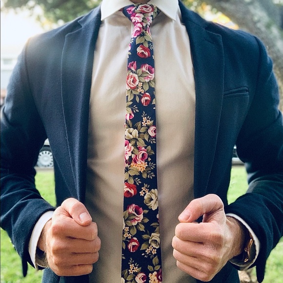 Skywalker Apparel Floral Ties - Picture 4 of 8
